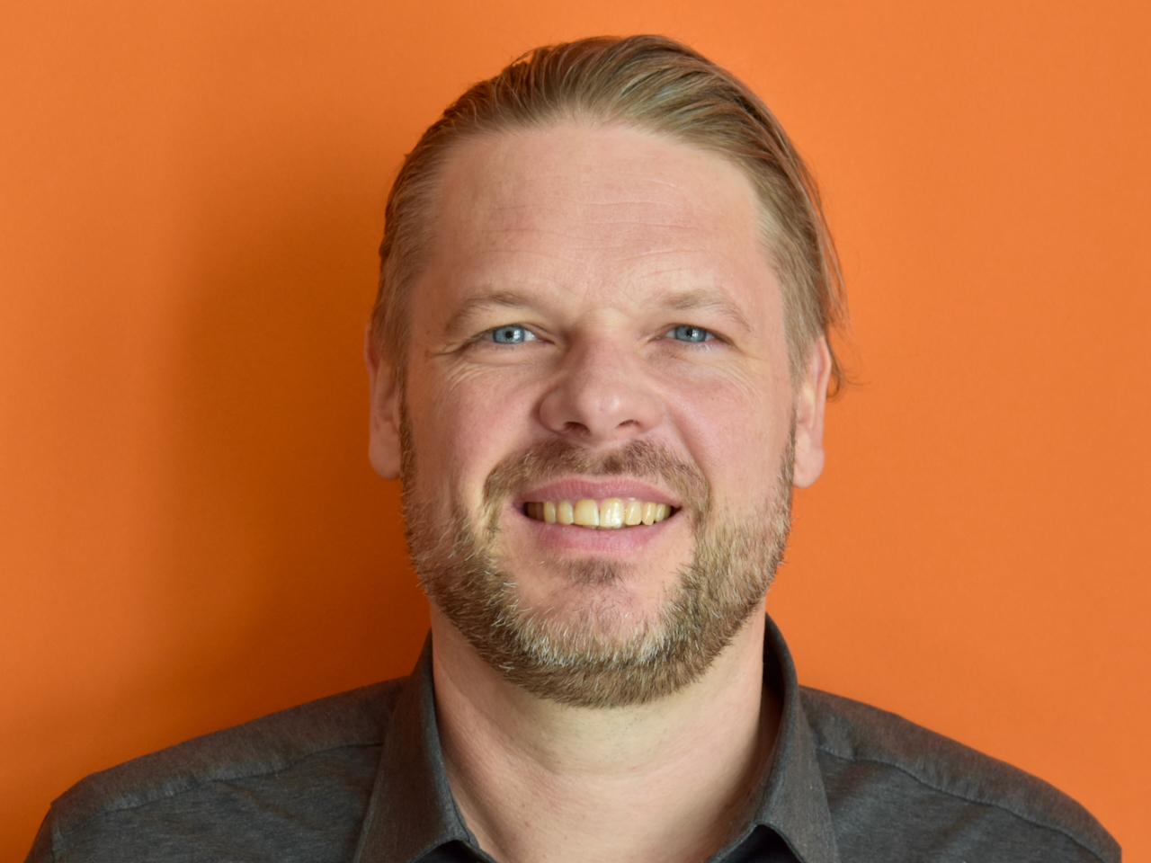 Dr. Richard Büssow